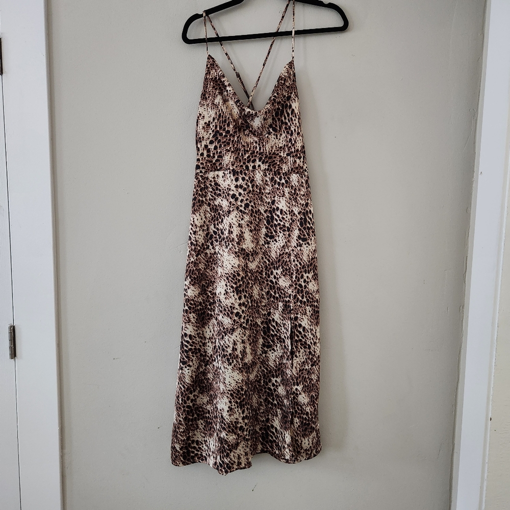 Forever 21 Leopard Print Maxi Dress Medium Side Slit Strappy Back New